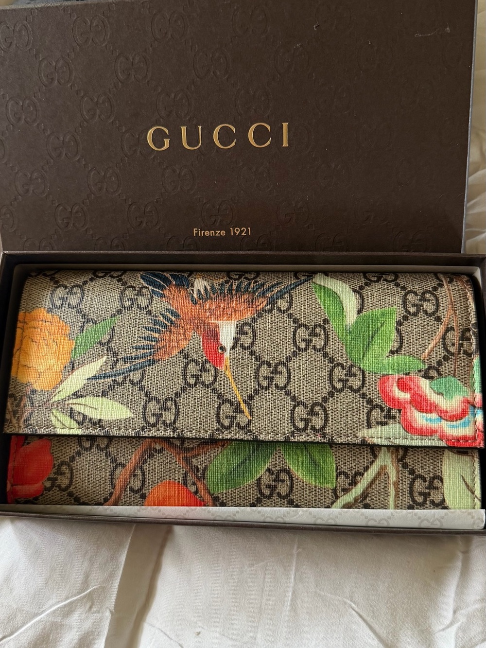 Gucci Beige GG Supreme Floral Bird Continental Wallet
